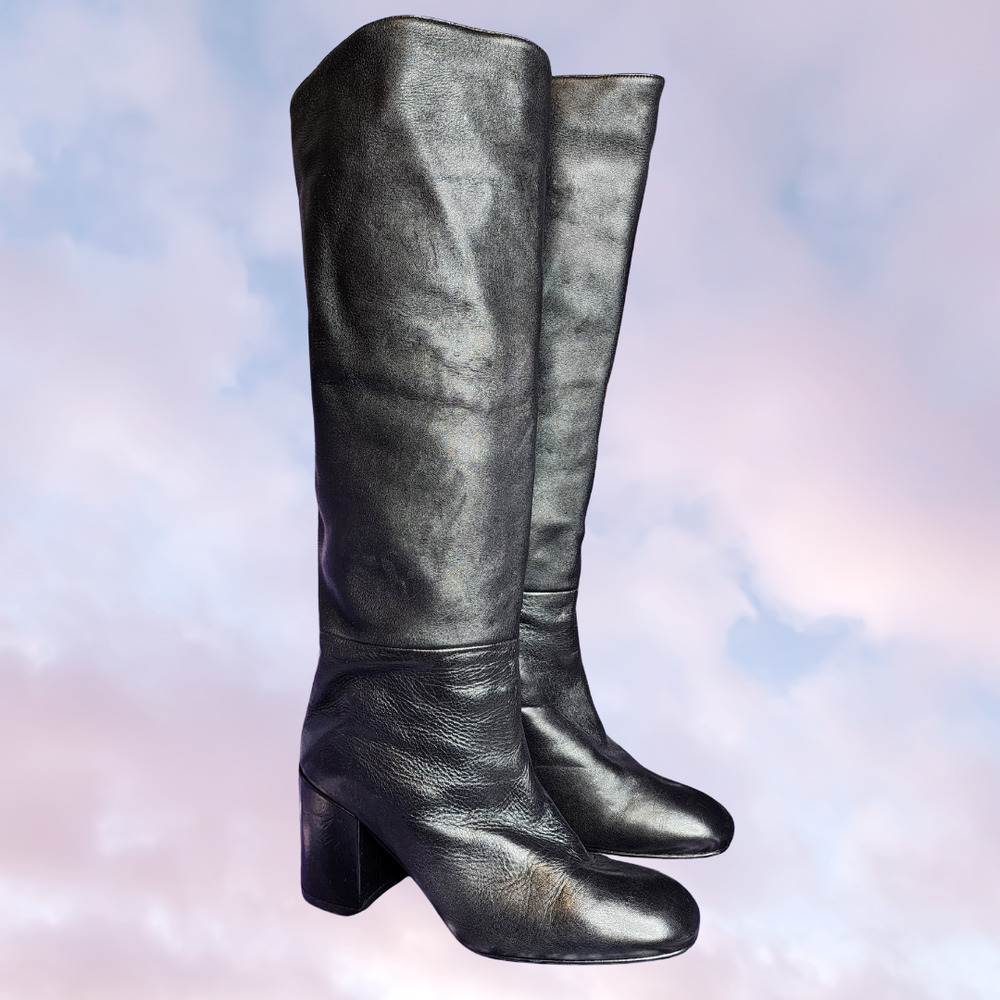 Stuart Weitzman Black Knee High Pull On Soft Leather Gothic Heel Boots Sz 9.5